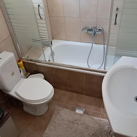 Apartament Epanomi Apartment *