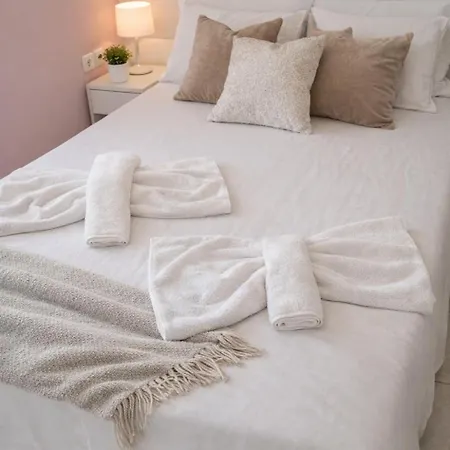 Epanomi Apartment *