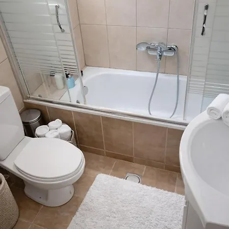 Epanomi Apartment Apartman *